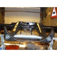 Parafuso do suporte motor e caixa