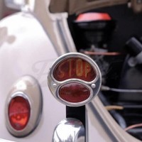 Luz stop traseira retro 12v Preta